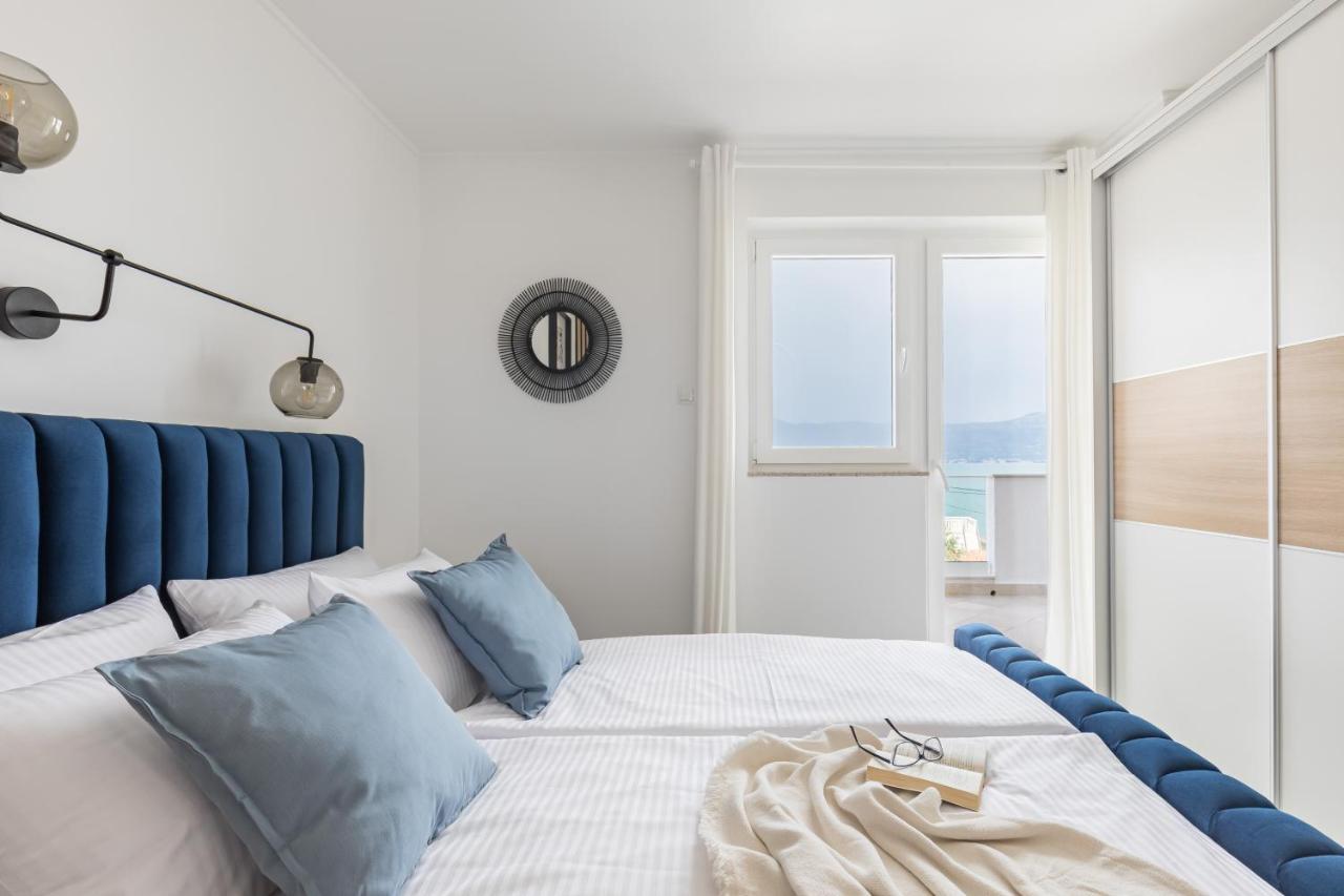 Apartments Marina Трогір Екстер'єр фото