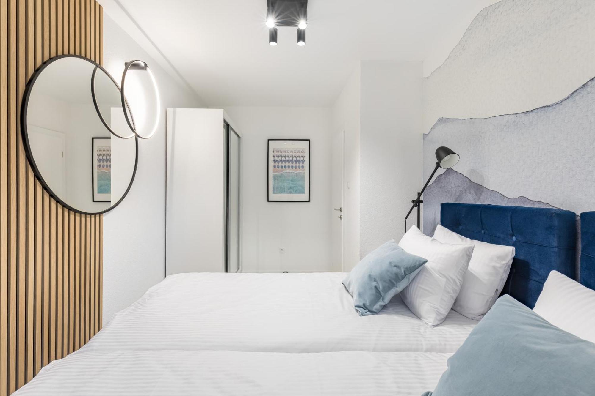 Apartments Marina Трогір Екстер'єр фото